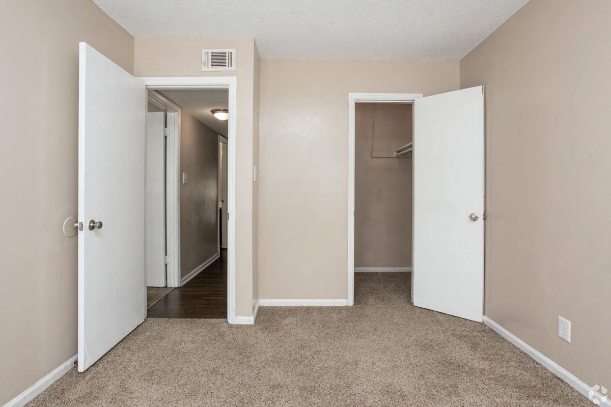 2-bedroom townhome bedroom
